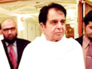 دلیپ کمار نے عمرہ ادا کرلیا رواں سال حج بھی کریں گے 