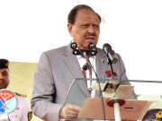 افواج پاکستان کی موجودگی میں ملک پر کوئی آنچ نہیں آسکتی صدر ممنون حسین