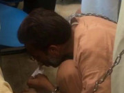 سٹی کورٹ کراچی میں قیدیوں کا قانون کے پہرے میں منشیات کا سرعام استعمال