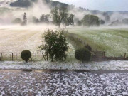 بے وقت کی برسات رحمت نہیں زحمت