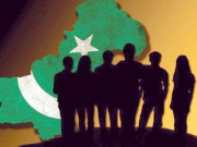 آئیے سیلفی کے دور سے پتھر کے دور میں چلتے ہیں