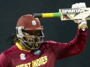 کرس گیل اپنے تاریخ ساز بیٹ کو نیلام کریں گے