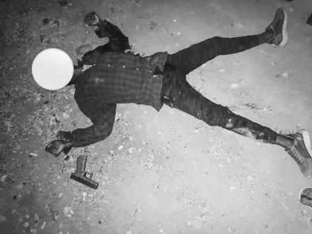 کراچی: پولیس اور ملزمان کے درمیان فائرنگ، ہلاک شدہ ملزم کا مجرمانہ ریکارڈ حاصل