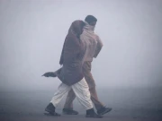 پنجاب میں دھند کا راج، کراچی میں سردی کی شدت برقرار