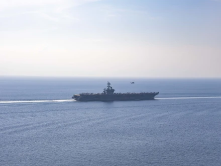 آبنائے ہرمز میں ایرانی فوجی مشق، کوئی بھی غیرمحفوظ اقدام ناقابلِ برداشت ہوگا، امریکی سینٹکام کی وارننگ