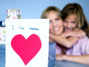 مختلف ممالک میں مدرز ڈے منانے کے انداز