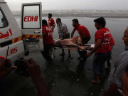 ہاکس بے پر پکنک منانے کیلئے جانے والے 4 نوجوان ڈوب کر جاں بحق