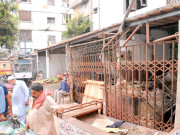 رتن تلائو فریئر مارکیٹ لینڈ مافیا نے فٹ پاتھ پر 5 دکانیں تعمیر کردیں