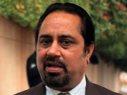 میاں عتیق سینیٹ اجلاس کے دوران اہلیہ کا فون آنے پر تقریر بھول گئے