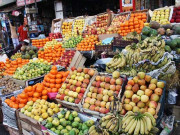 سوشل میڈیا پر مہنگے پھلوں کی سہ روزہ  بائیکاٹ کی مہم مقبول