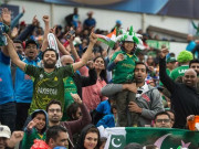 برطانیہ کا رنگ بدلتا موسم اور کرکٹ