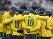 یکساں سبز رنگ ہونے پر جنوبی افریقی ٹیم کو پیلے رنگ کی شرٹ پہننا پڑیں