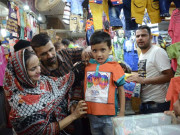 بچوں کی عید کی تیاریاں والدین کے ہمراہ خریداری میں مصروف