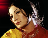 نوجوان فلم میکرز سینئرز کی رہنمائی حاصل کریں صائمہ نور