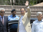 نواز شریف پر دباؤ ڈالنے کے لیے ہمیں جے آئی ٹی میں بلایا جارہا ہے حسن نواز