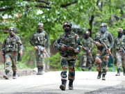 کشمیریوں نے یوم الحاق پاکستان منایابھارتی فوج نے شوپیاں میں2 نئے کیمپ قائم کردیے