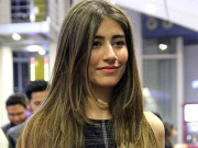 پروڈکشن ہاؤس میرٹ پر کام دیں سائرہ یوسف