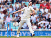 انگلینڈ کے ٹوبی رولینڈ جونز ڈیبیو پر 5 وکٹیں لے اڑے