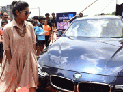 ورلڈکپ فائنلسٹ متھالی راج کو بی ایم ڈبلیو کار انعام میں مل گئی 