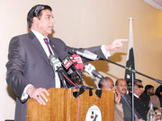معاشی دباؤ کے باوجود ریکارڈ ترقیاتی کام کیے راجا پرویز
