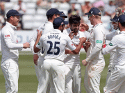 محمد عامر کی 5 وکٹیں ایسکس کی یارکشائر کےخلاف پوزیشن مستحکم