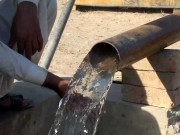  پاکستانی وبائی امراض کے ساتھ ’زہریلے پانی‘ کا شکار