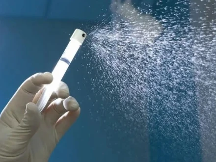 طبی میدان میں انقلاب، صرف ایک سیکنڈ میں گہرے زخم سے بہتے خون کو روکنے والا اسپرے تیار