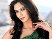 سابق مس انڈیا کی فلموں میں شاندار پرفارمنس سمرن کور ایکتا کپور کی فلم میں کامیڈی کردار نبھائیں گی 