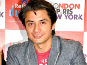 بھارت میں مجھے کام کی کمی نہیں علی ظفر 