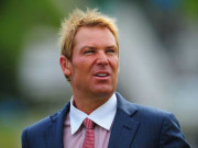 برطانوی ماڈل کا شین وارن پر تشدد کا الزام