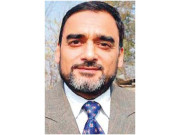 بھارتی رکن پارلیمنٹ کا سید علی گیلانی کی نظر بندی کیخلاف دھرنا