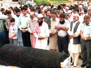 صحافی خوشنود علی شیخ سی او ڈی قبرستان میں سپرد خاک 