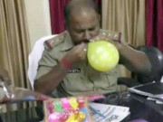 بھارت میں ’آئی لو پاکستان‘ والے غباروں کی فروخت