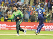 فہیم اشرف پاکستان کی جانب سے ٹی 20 میں ہیٹ ٹرک کرنے والے پہلے بولر بن گئے