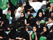 سعودی عرب میں خواتین پرعائد ایک اور پابندی ختم