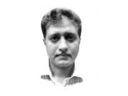 امریکا پاکستان سے چاہتا کیا ہے