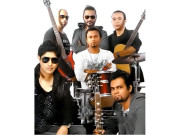 بھارتی گلوکار ہیری آنند نے میوزک بینڈ بناتے ہی البم ریکارڈ کرلیا 