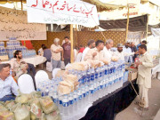 شہید افراد کے اہل خانہ پیاروں کی جدائی میں غم سے نڈھال