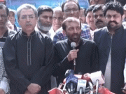 فاروق ستارکی پارٹی رہنماؤں کے ہمراہ یادگارشہداء پرحاضری فاتحہ خوانی