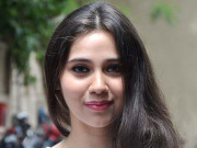 بالی ووڈ کے معروف ادارے نے ساشا آغا کو 2 فلموں میں سائن کر لیا