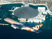 اتحاد ایئرویز کے اے 380 جہاز کی ابوظبی میوزیم پر افتتاحی روز نچلی پرواز