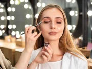 معروف خاتون بیوٹیشن نے سوشل میڈیا پر فالوورز بڑھانے کیلیے کیا سنسنی پھیلا دی ؟ 