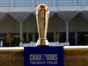 کراچی ٹور مکمل؛ ٹرافی لاہور پہنچ گئی