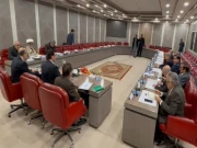 ’’بار بار پوچھنے پر بہت سے سوالات کے جواب نہیں ملتے‘‘