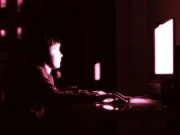 اے آئی چیٹ بوٹ نے 14 سالہ لڑکے کی جان لے لی