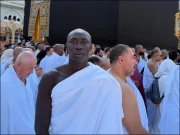 ٹک ٹاک اسٹار کھابے لامے نے عمرہ کی سعادت حاصل کرلی