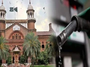 پیٹرول قیمتوں میں اضافے پر وزارت پیٹرولیم اور اوگرا کو نوٹس جاری