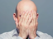 بھارت میں عجیب وبا؛ شہری ایک ہفتے کے اندر اندر گنجے ہوگئے 