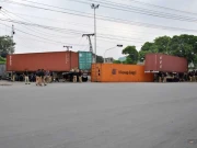 پی ٹی آئی احتجاج کو روکنے کیلیے اسلام آباد کے تمام داخلی راستے بند، مری روڈ کو کھود دیا گیا