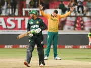 میچ سے قبل کون سا کھلاڑی ٹیم کی بس میں بیٹھنے سے محروم رہا؟